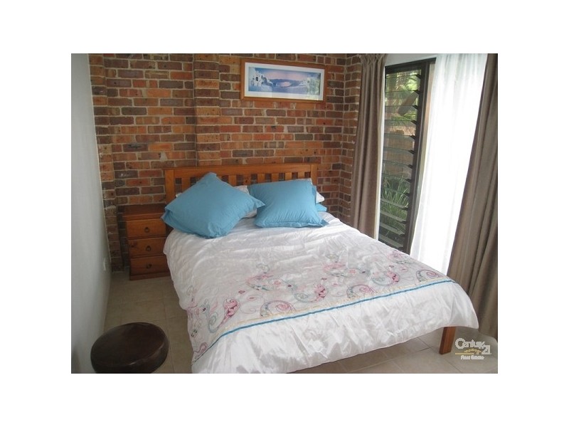 31 Woodside Drive, Eleebana NSW 2282