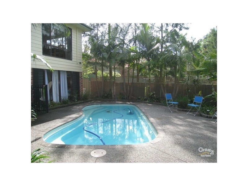 31 Woodside Drive, Eleebana NSW 2282