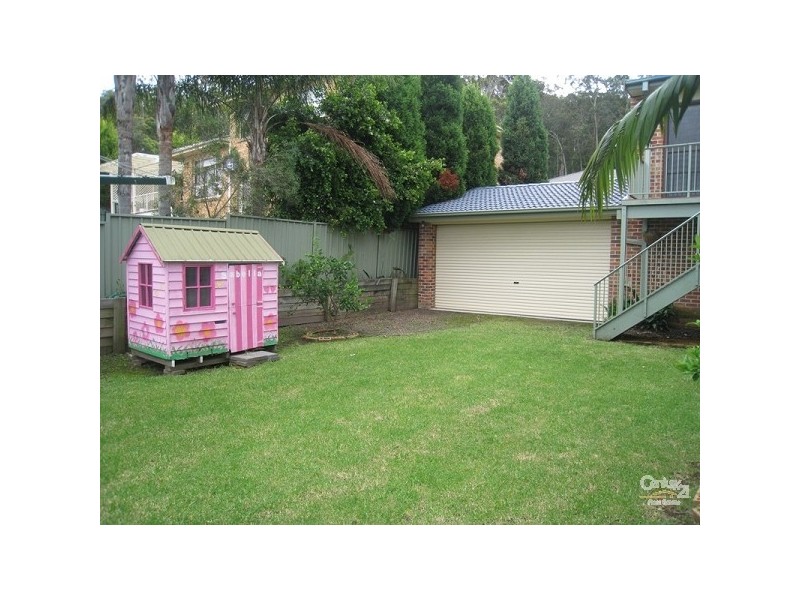 31 Woodside Drive, Eleebana NSW 2282
