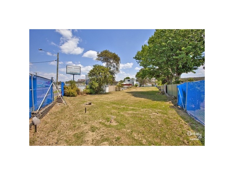 372 Pacific Highway, Belmont North NSW 2280
