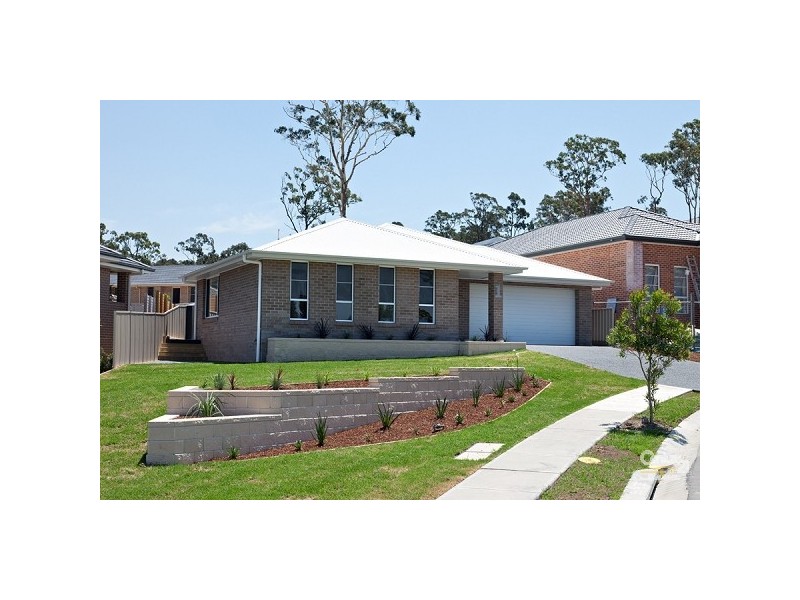1 Nithsdle Street, Cameron Park NSW 2285