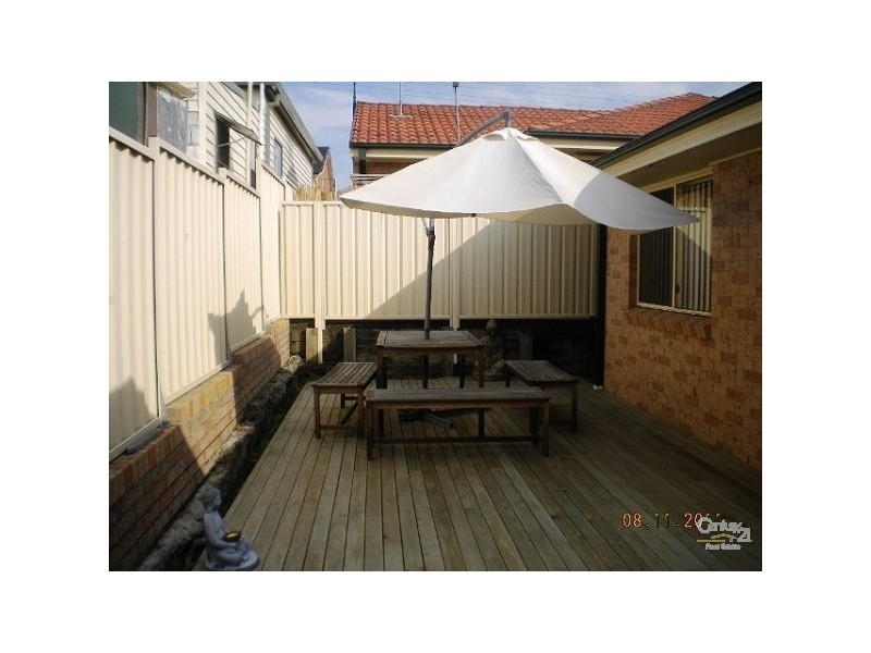 2/16 Teralba Road, Broadmeadow NSW 2292