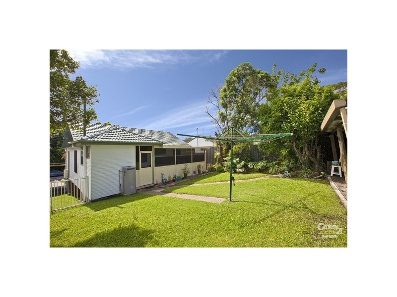 15 Elizabeth Street, Floraville NSW 2280