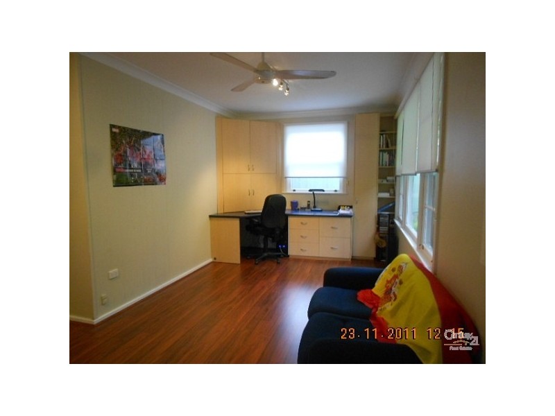 28 Kinross Avenue, Adamstown Heights NSW 2289