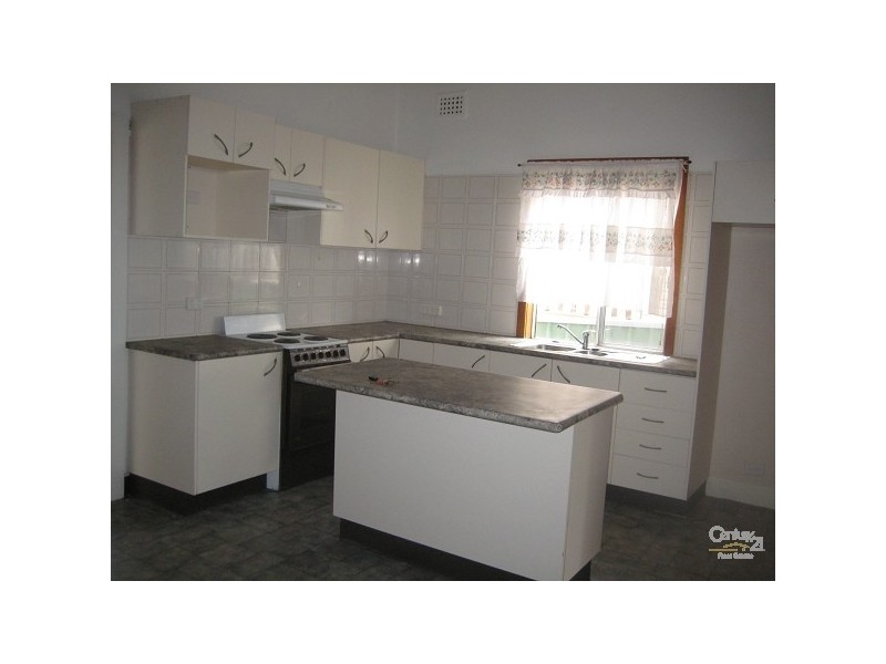 29 Vickers Street, Mayfield West NSW 2304