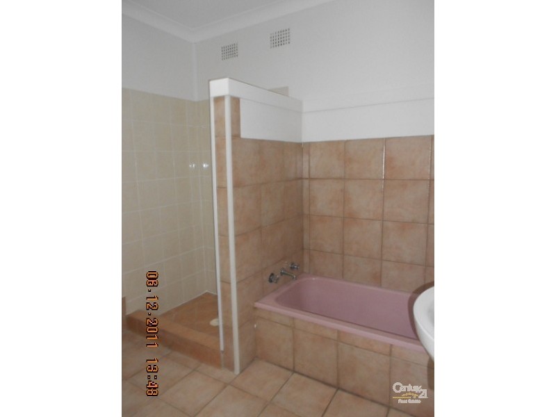 24 Derna Road, Shortland NSW 2307