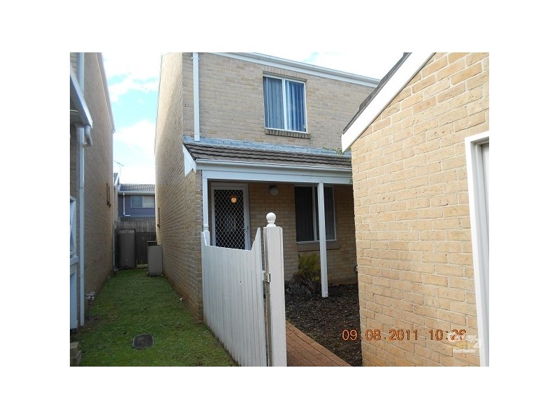 4/30 Mulbinga Street, Charlestown NSW 2290