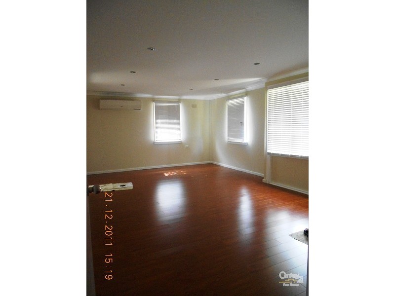 18 Redwood Place, Gateshead NSW 2290