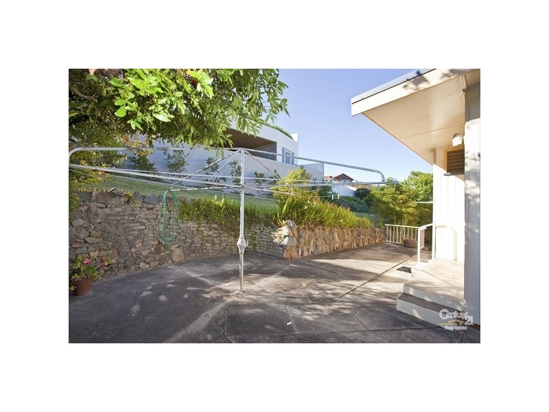 28 Kempster Road, Merewether NSW 2291