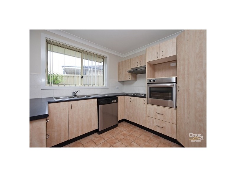 4/9 Gill Street, Mount Hutton NSW 2290