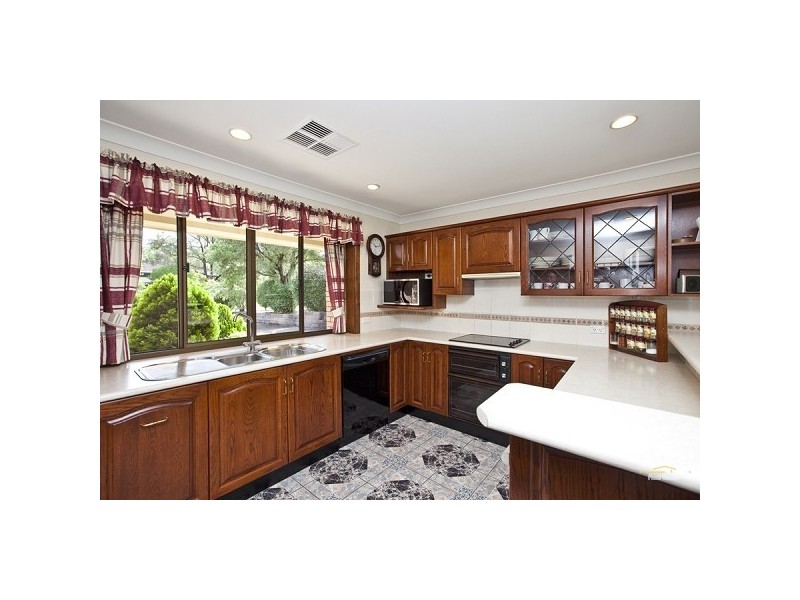 10 Karen Avenue, Glendale NSW 2285