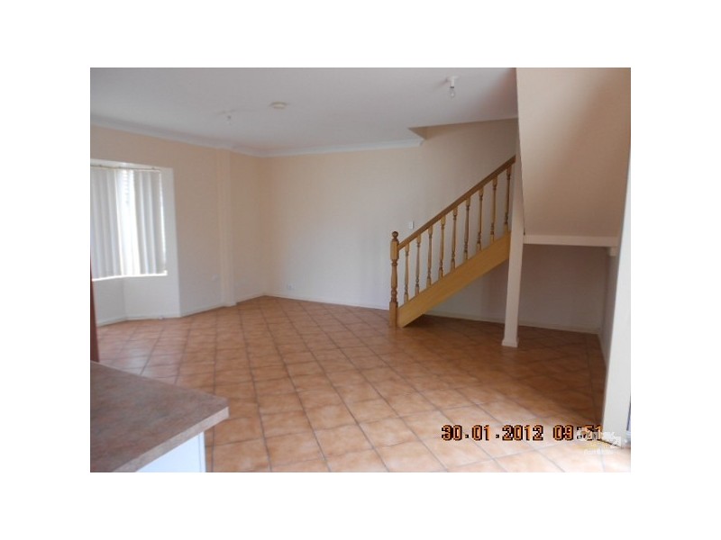 2/169 Brunker Road, Adamstown NSW 2289