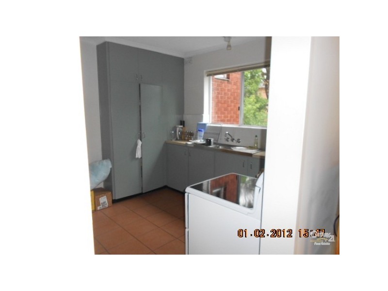 2/10 Bourke Street, Adamstown NSW 2289