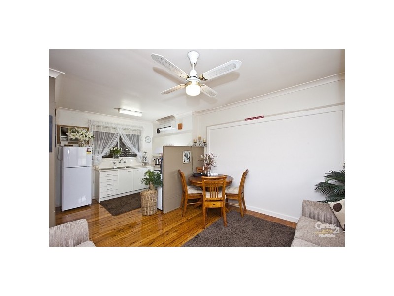 2/44 Wood Street, Adamstown NSW 2289