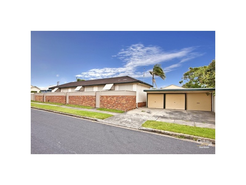 2/44 Wood Street, Adamstown NSW 2289
