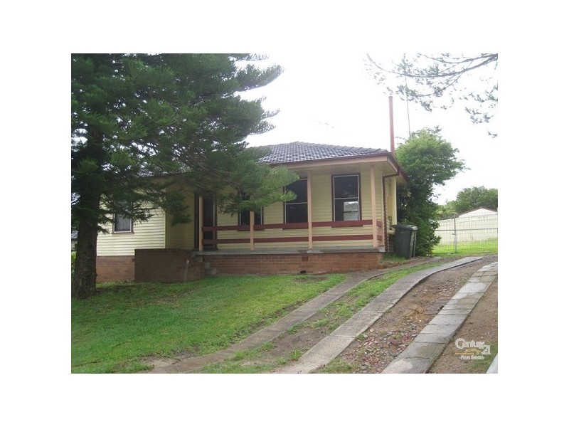 13 Poplar Place, Gateshead NSW 2290