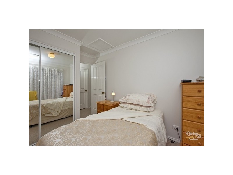 4/18-20 Glover Street, Belmont NSW 2280