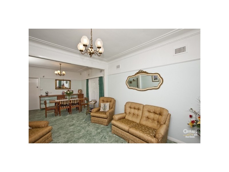 86 Mills Street, Warners Bay NSW 2282