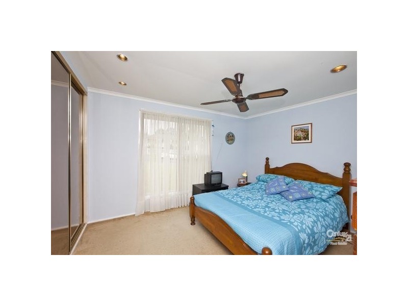 23 Cromdale Parade, Maryland NSW 2287