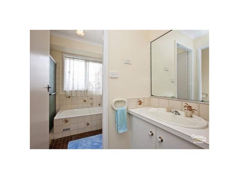 23 Cromdale Parade, Maryland NSW 2287