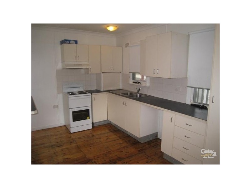 1 Hickory Road, Gateshead NSW 2290