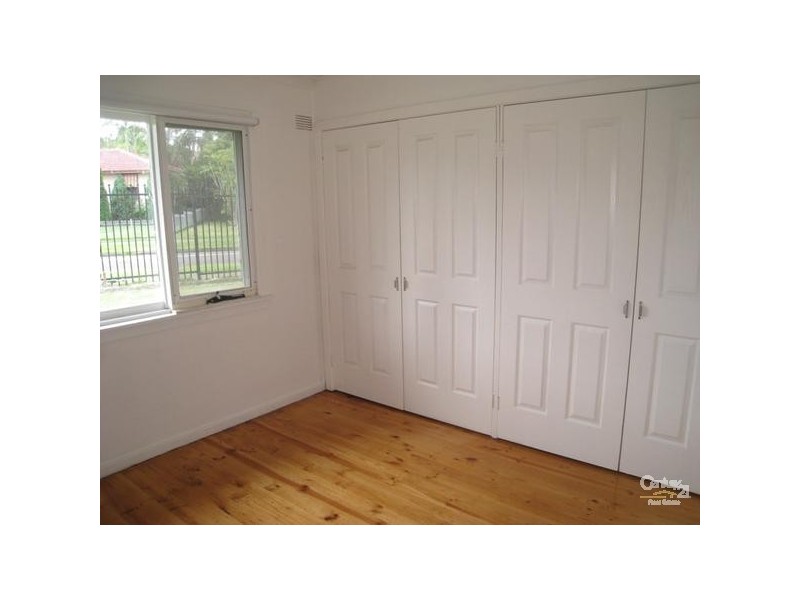 1 Hickory Road, Gateshead NSW 2290