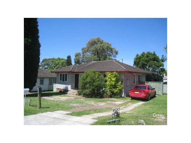 18 Willow Road, Gateshead NSW 2290