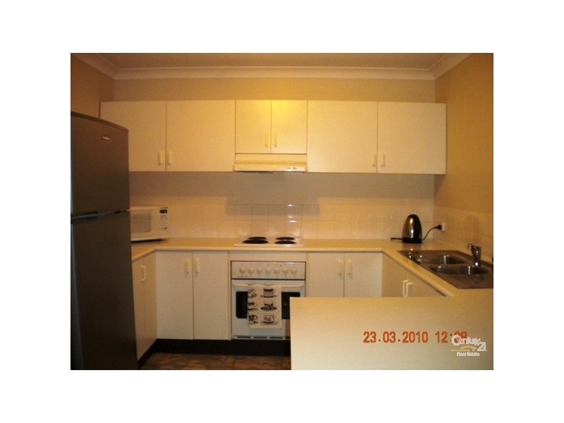2/34 Walker Street, Warners Bay NSW 2282