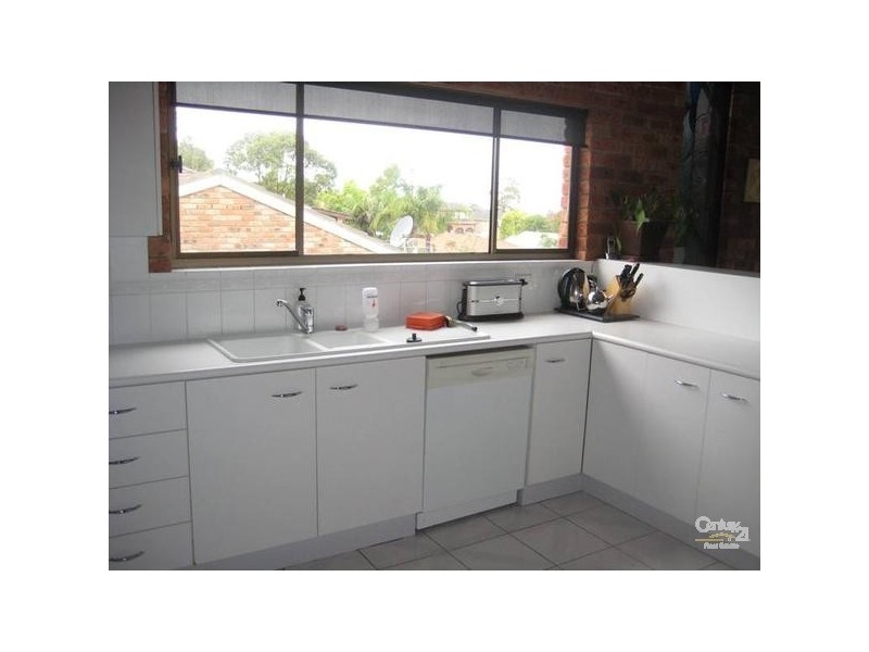 7 Barralong Street, Belmont North NSW 2280