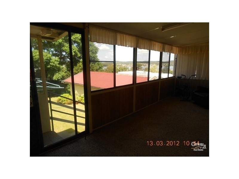 6 Ash Street, Speers Point NSW 2284