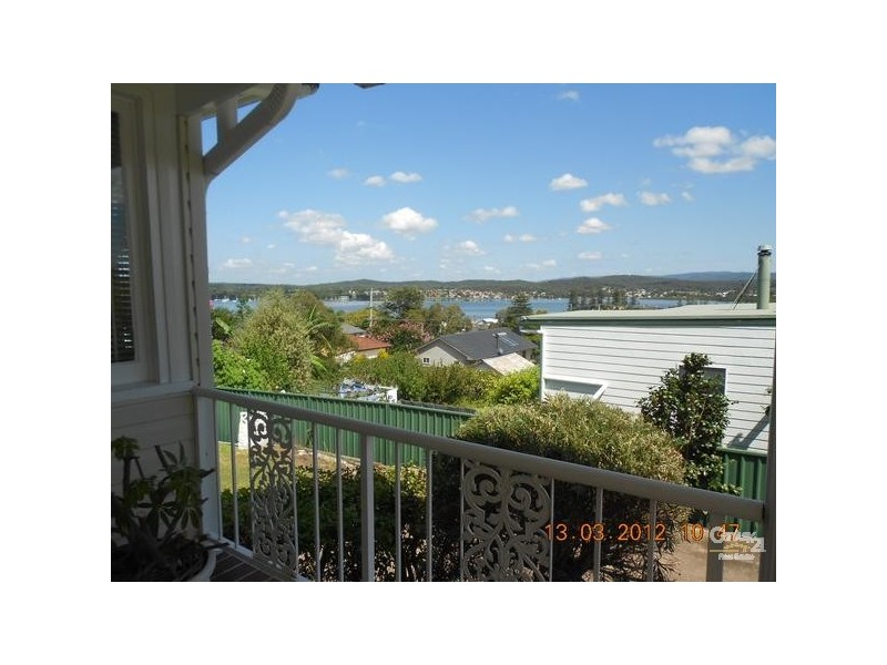 6 Ash Street, Speers Point NSW 2284