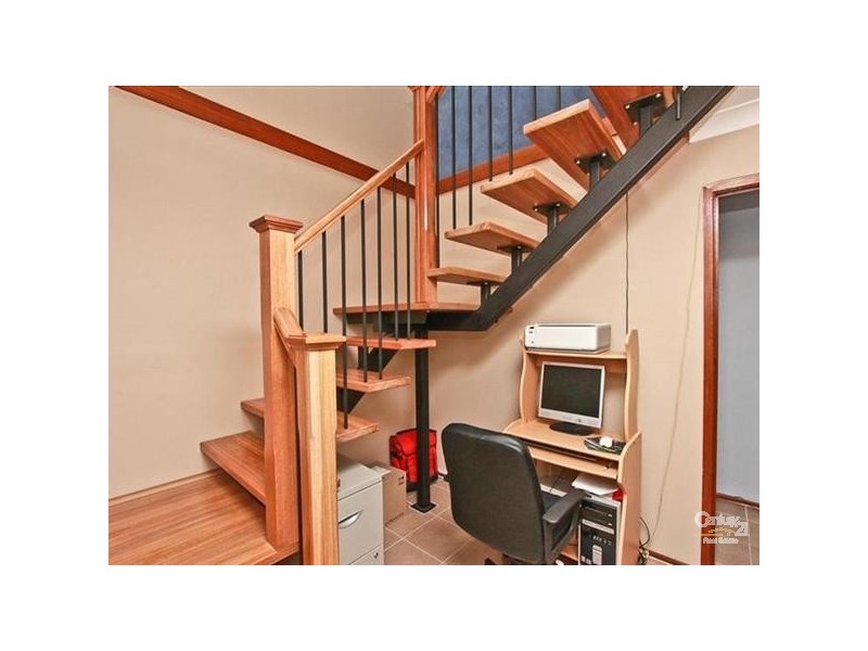 3 Leo Close, Elermore Vale NSW 2287