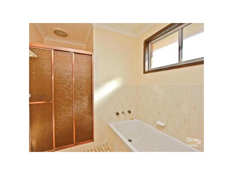 3 Leo Close, Elermore Vale NSW 2287