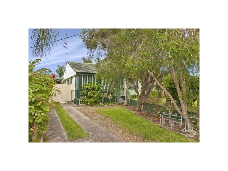 94 Cadaga Road, Gateshead NSW 2290