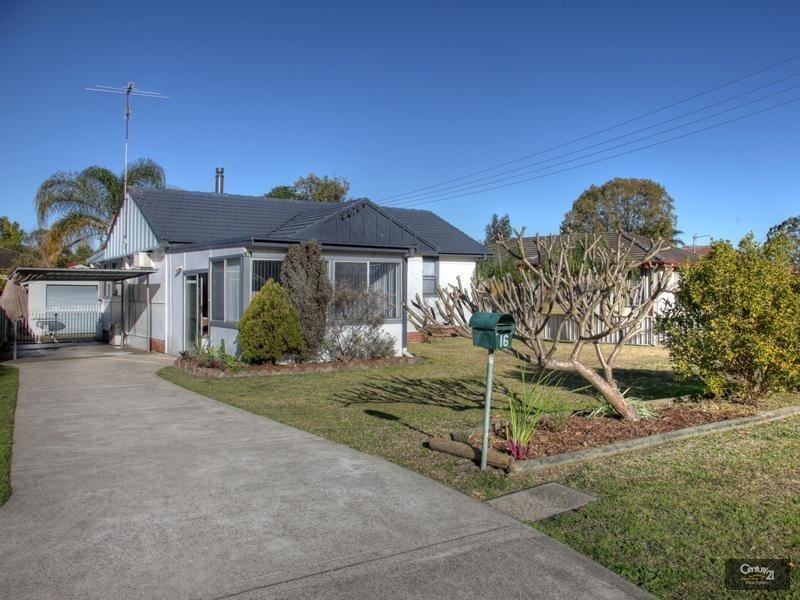 16 Mallee Street, Gateshead NSW 2290