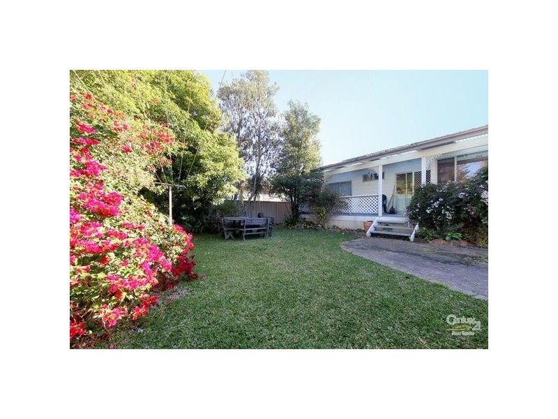 16 Mallee Street, Gateshead NSW 2290