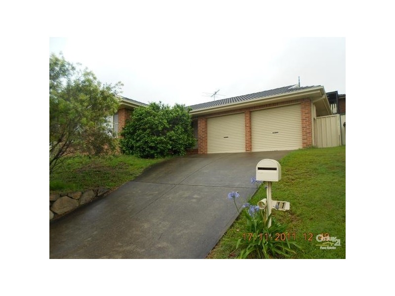 11 Delawarre Drive, Macquarie Hills NSW 2285