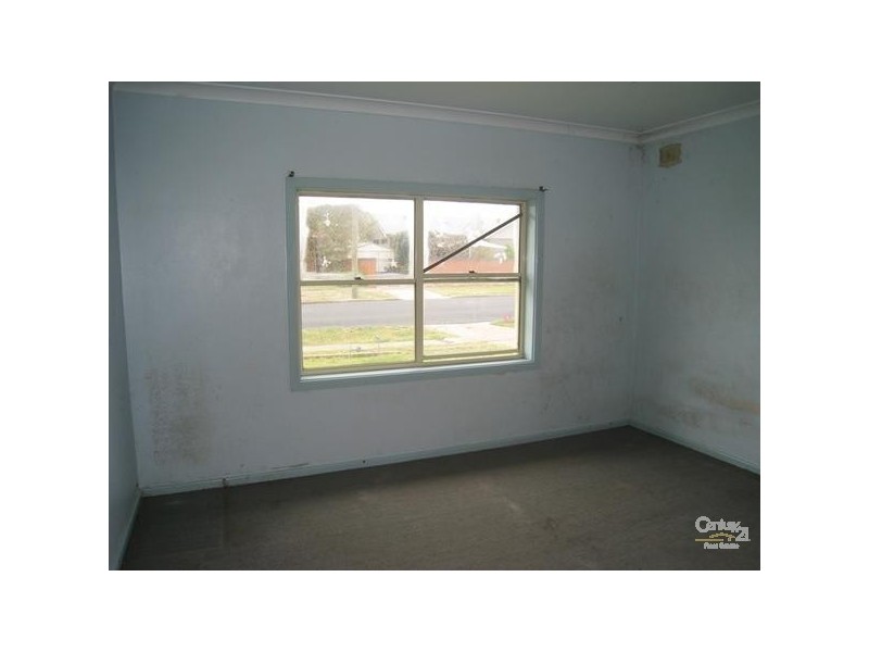 243 Dunbar Street, Stockton NSW 2295