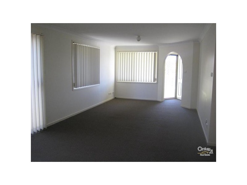 2/32 Harrison Street, Warners Bay NSW 2282