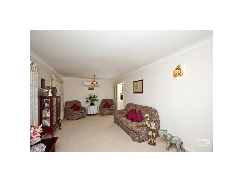 8 Coldstream Crescent, Rankin Park NSW 2287