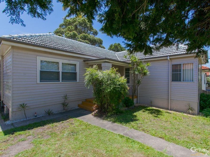 90 Newcastle Road, Wallsend NSW 2287