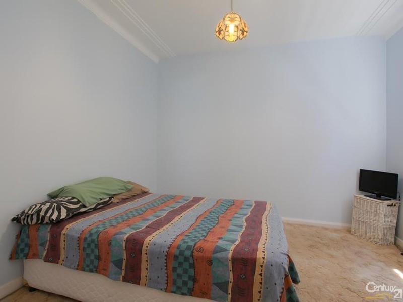 90 Newcastle Road, Wallsend NSW 2287