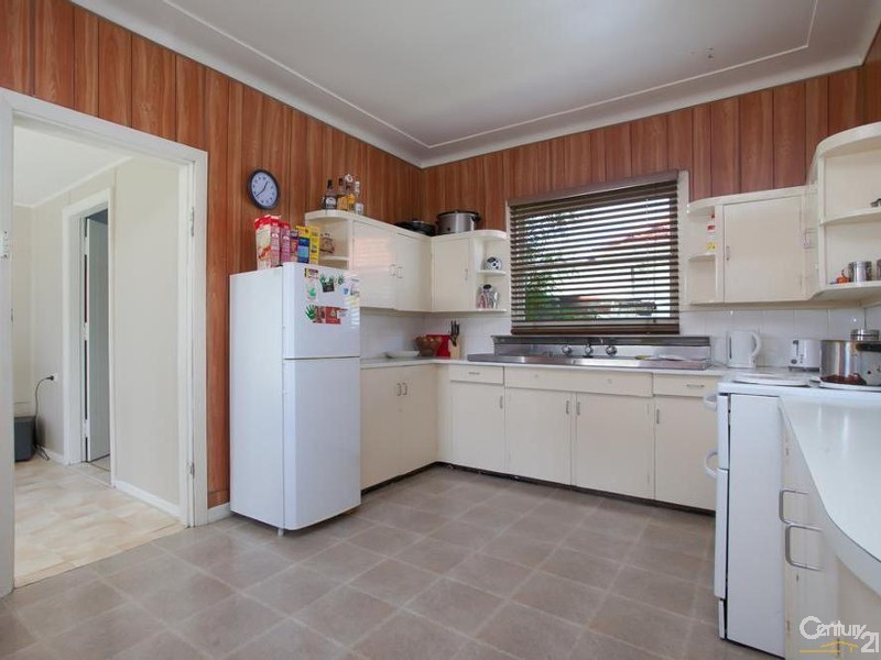 90 Newcastle Road, Wallsend NSW 2287