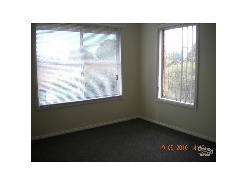 2/11 Floribunda Close, Warabrook NSW 2304