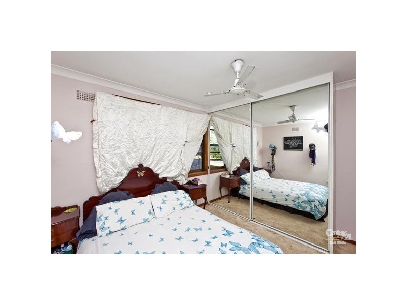 8 Mallee Street, Gateshead NSW 2290