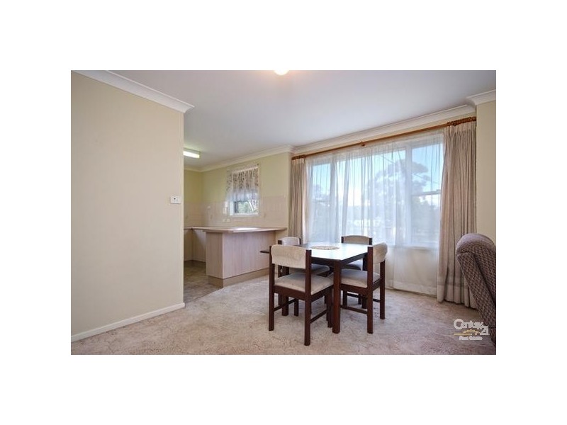 1/5 Gen Street, Belmont NSW 2280