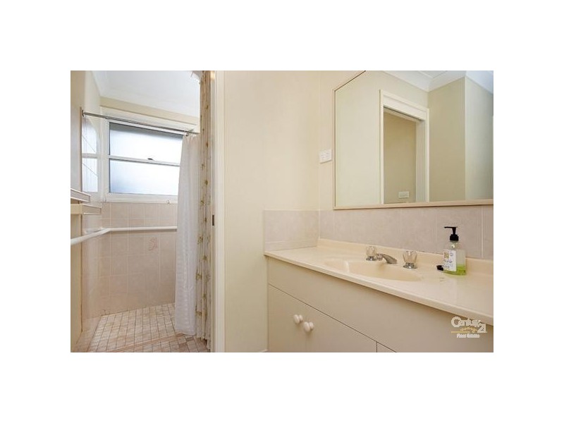 1/5 Gen Street, Belmont NSW 2280