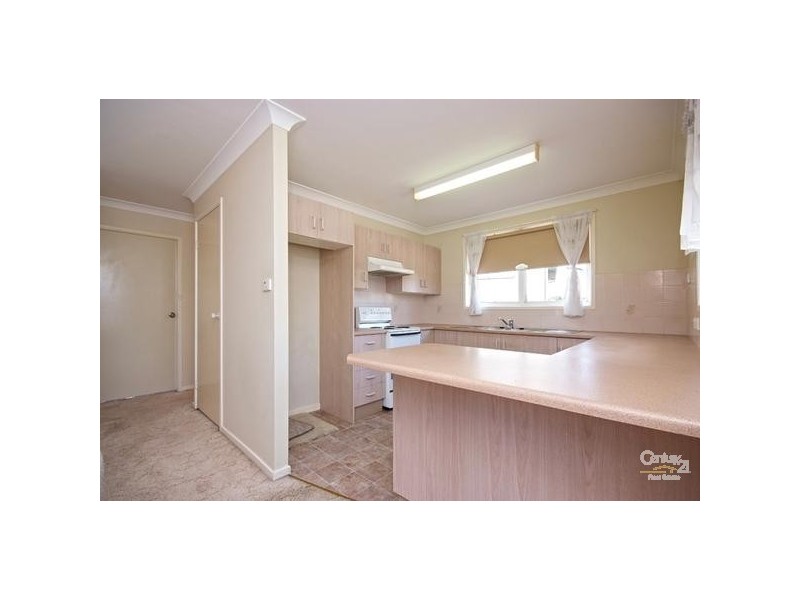 1/5 Gen Street, Belmont NSW 2280