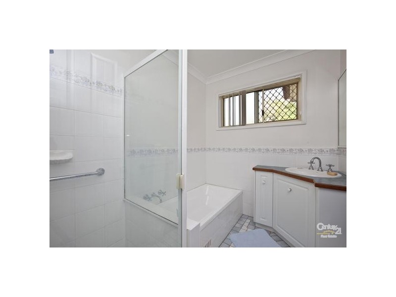 4/18-20 Glover Street, Belmont NSW 2280
