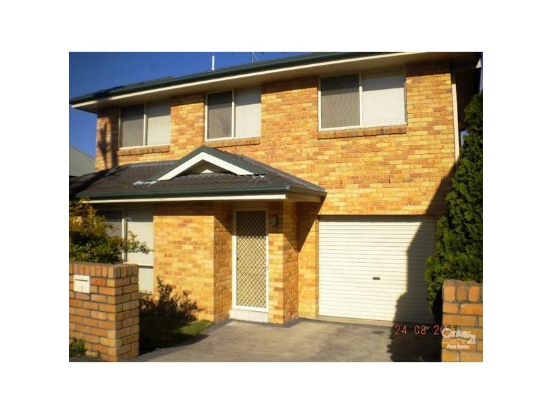 1/96 High Street, East Maitland NSW 2323
